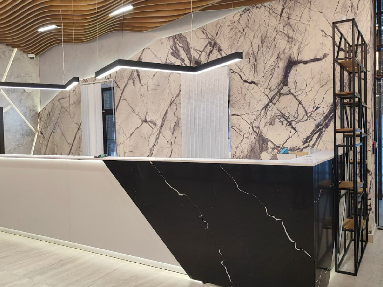 Административные стойки